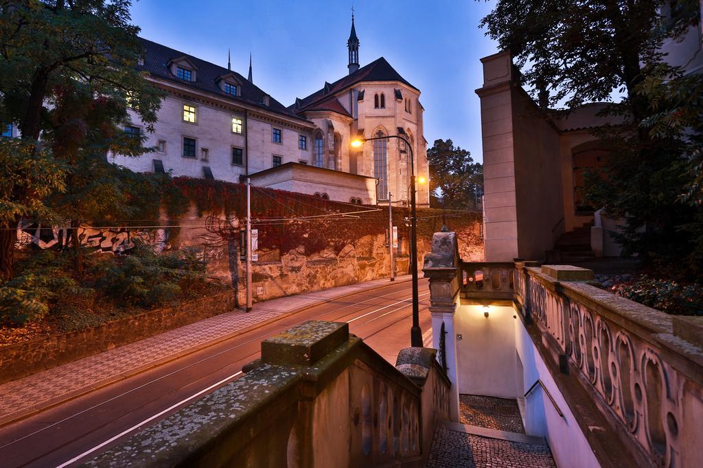 Hotel Svaty Jan Prag Exterior foto